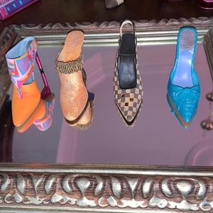SOLD!! Just The Right shoe figurine set